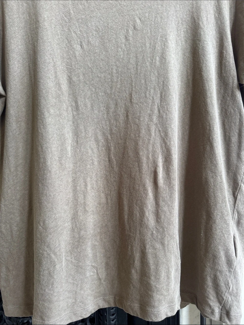Everlane Air Tee - Picture 3 of 14